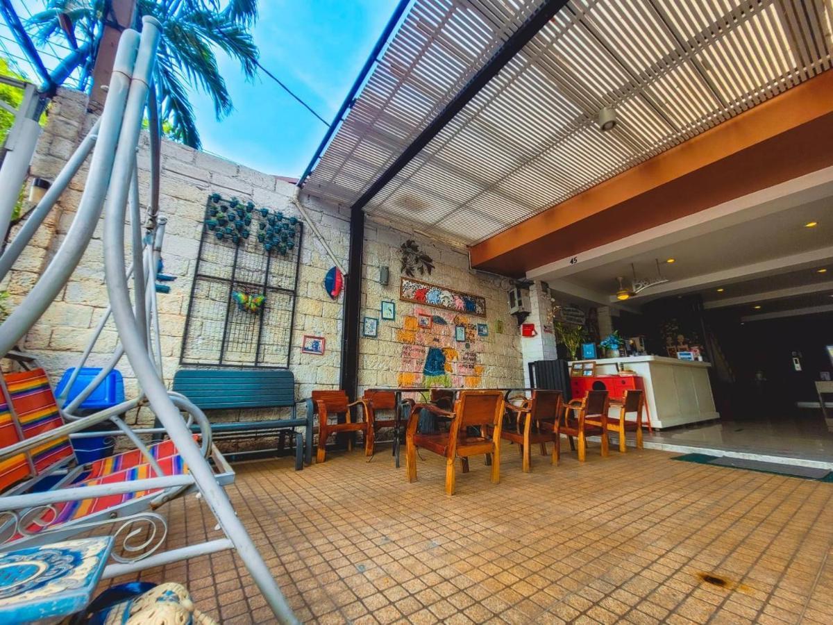 Bb House Rambuttri Hostel Bangkok Exterior photo